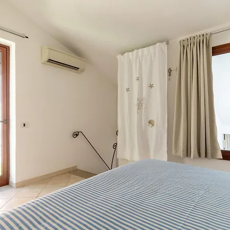 Sa Barchitta A Nella Baia Di Porto Luna Villa Simius